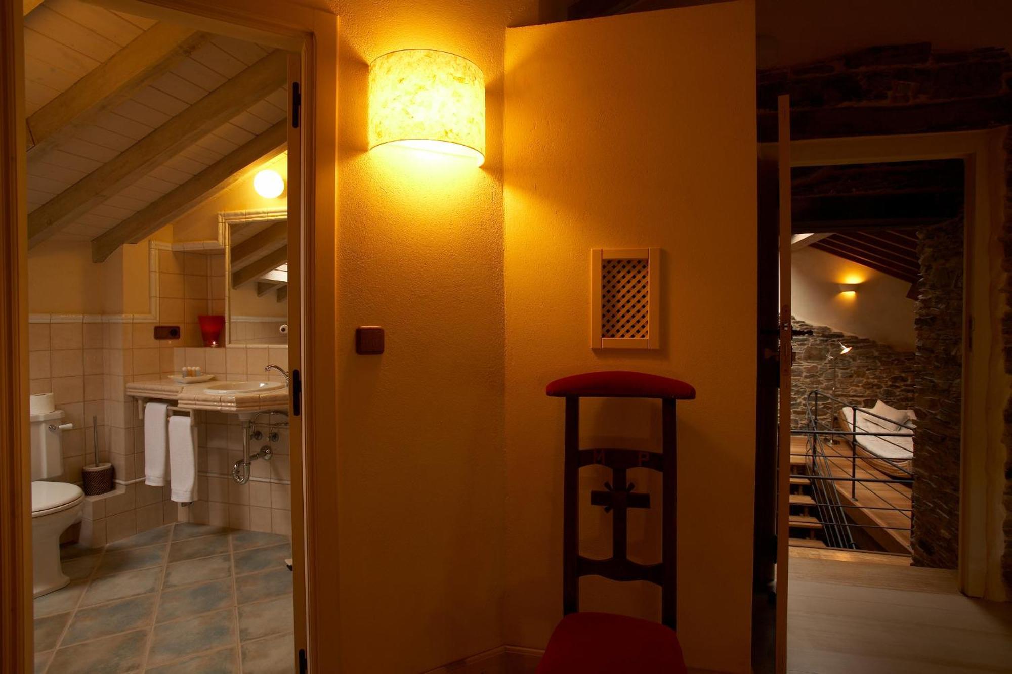 Areal Hotel Viveiro Buitenkant foto