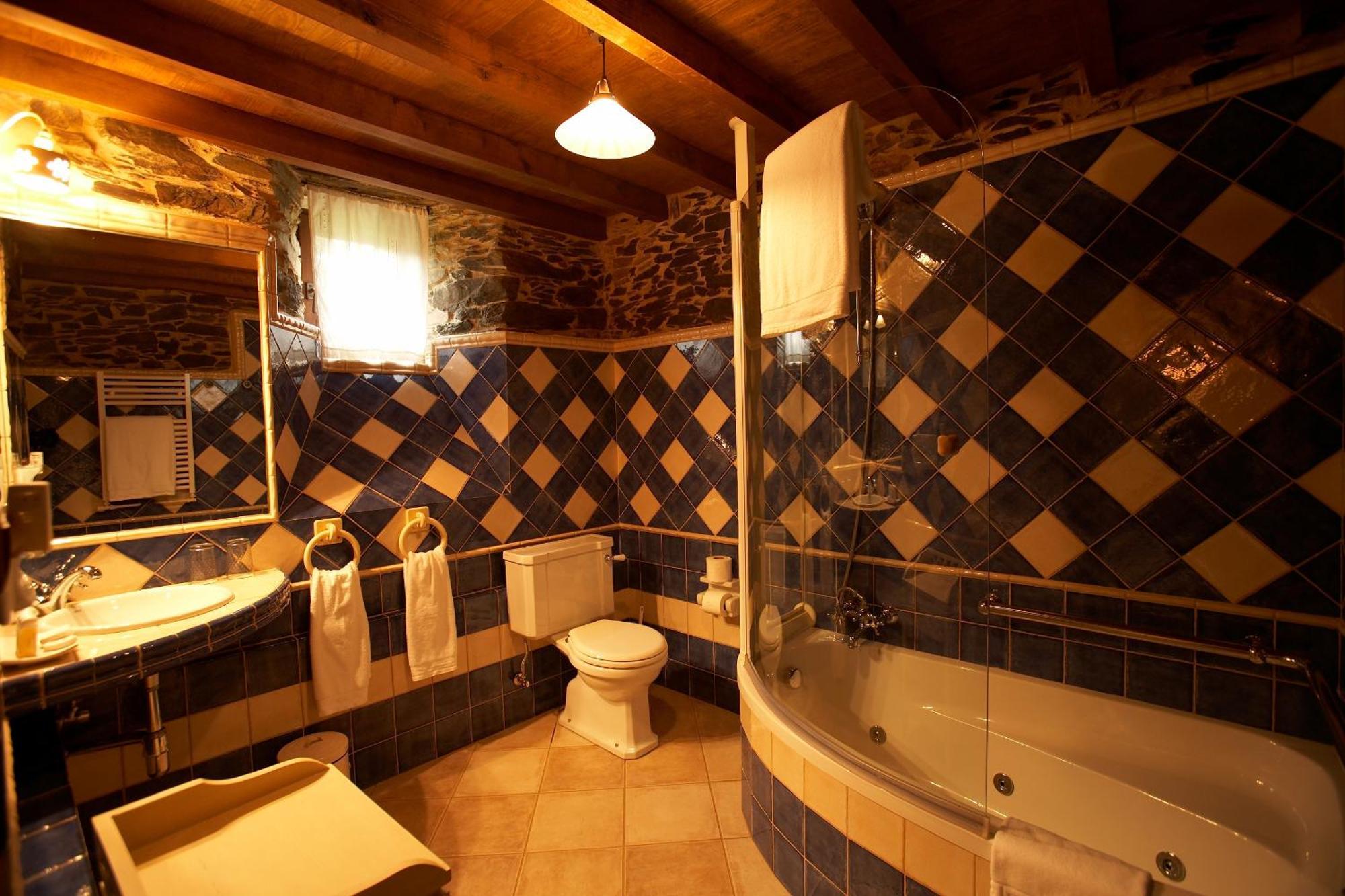 Areal Hotel Viveiro Buitenkant foto