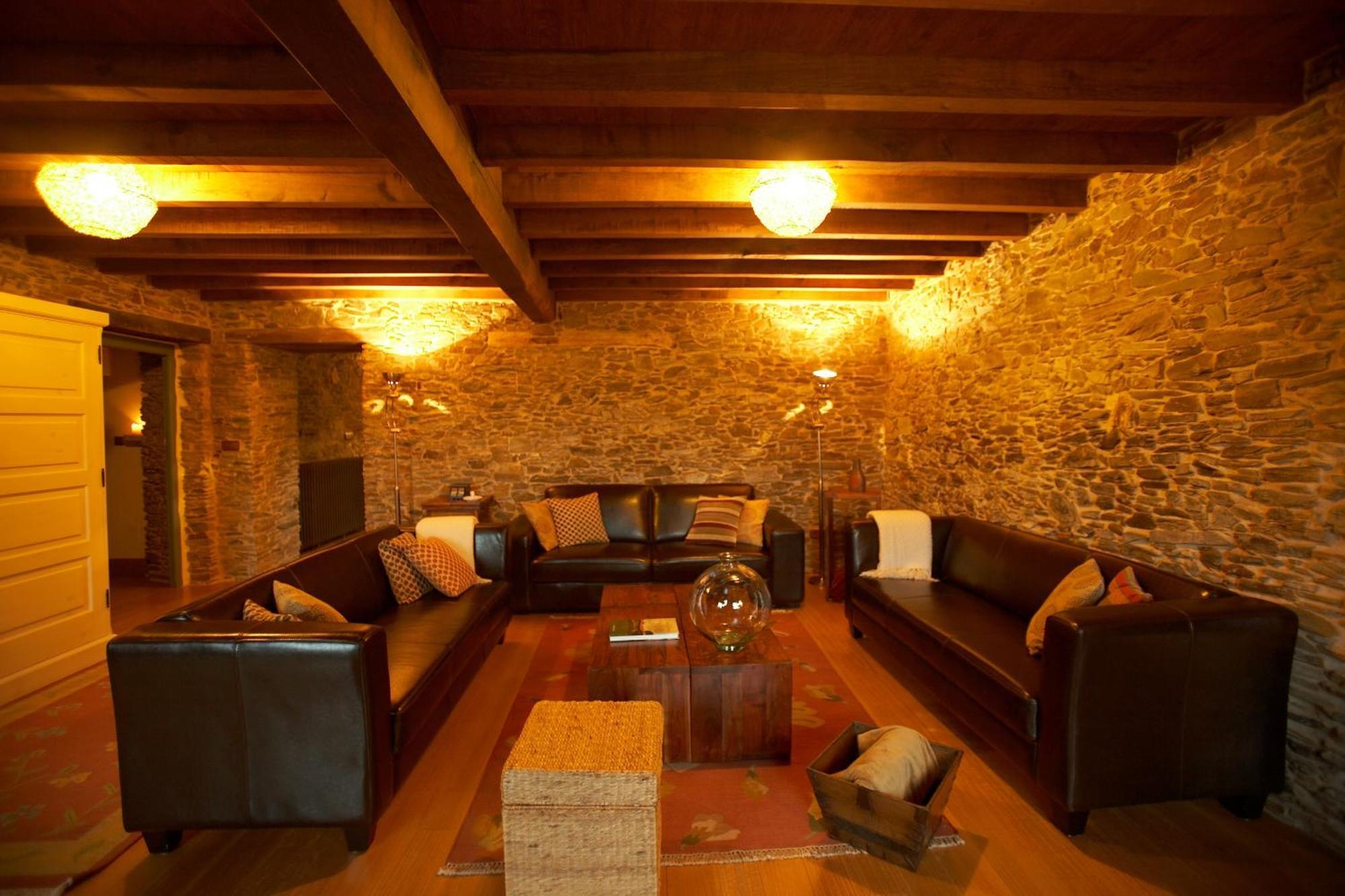 Areal Hotel Viveiro Buitenkant foto