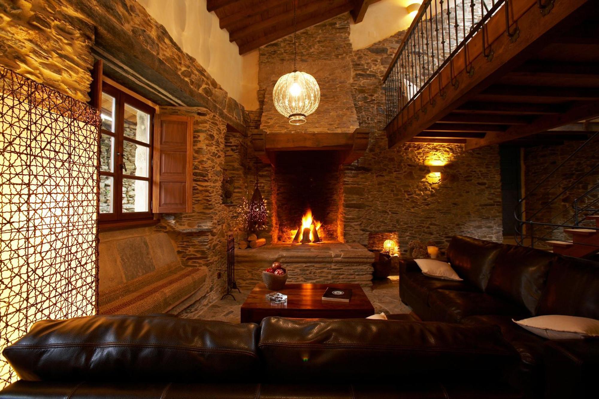 Areal Hotel Viveiro Buitenkant foto